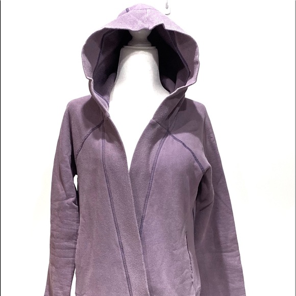 ❌SOLD❌Vintage Lululemon Lilac Yoga Hoodie Size 4 - Picture 6 of 7